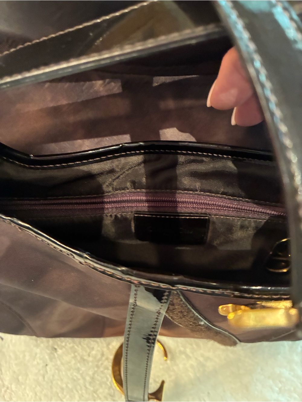 Designer-Inspired Dark Brown Shoulder Bag with Gold Hardware - Picture 5 of 5